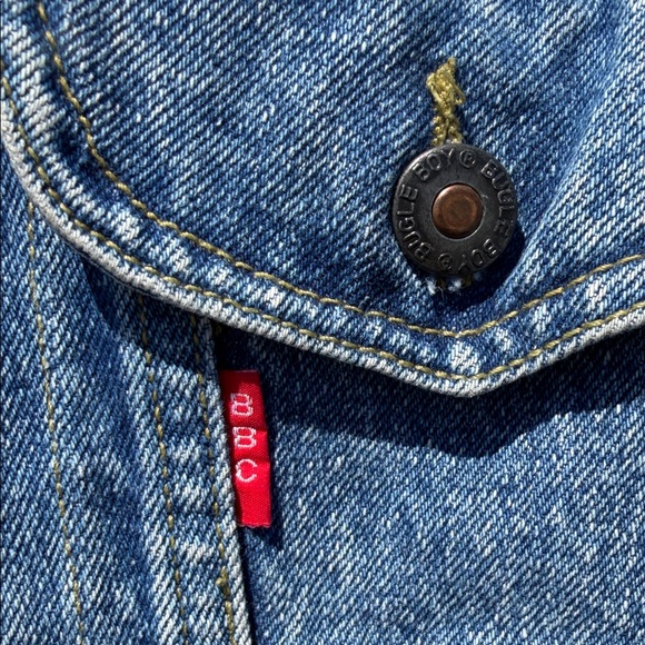 Bugle Boy x Betty Boop Blue Denim Vest with Orange Graphic - Picture 3 of 12